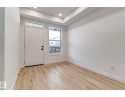 #1 16231 19 Av Sw, Edmonton, AB T6W5C6 Photo 9