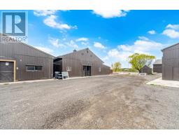 2483 Burnhamthorpe Road, Oakville, ON L6M4H1 Photo 37