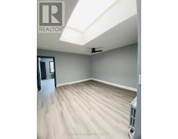 769a The Queensway, Toronto, ON M8Z1N1 Photo 8