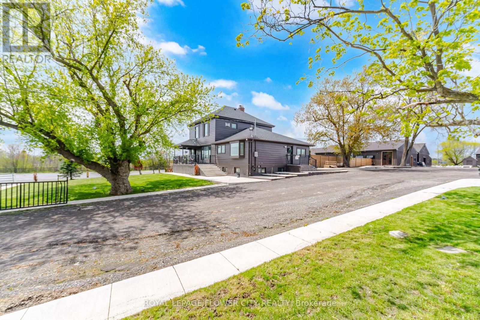 2483 BURNHAMTHORPE ROAD - 14