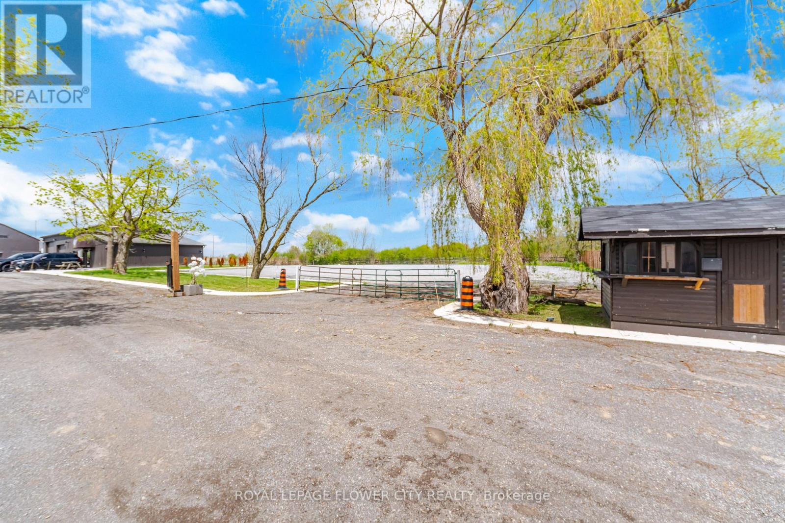 2483 BURNHAMTHORPE ROAD - 18