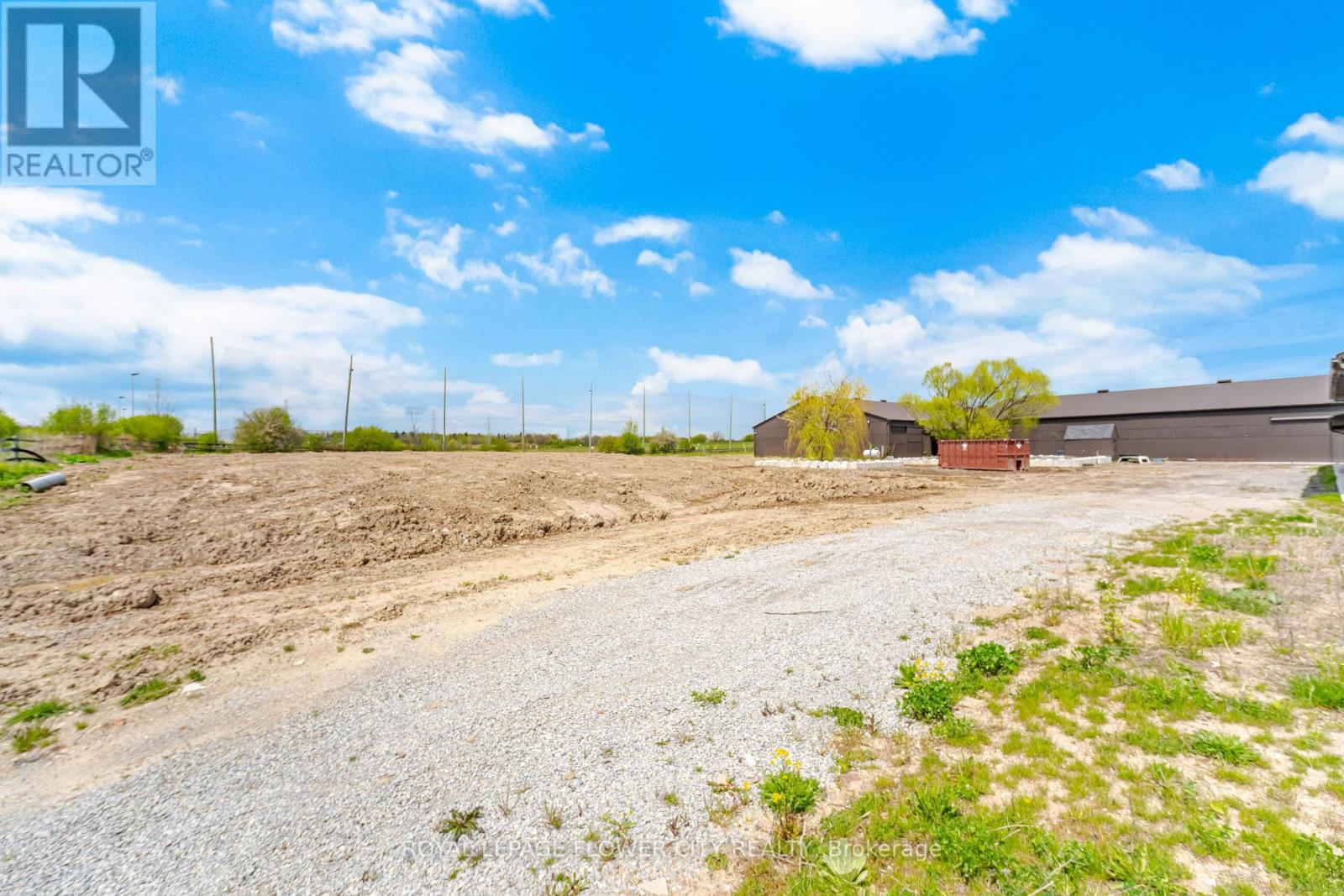 2483 BURNHAMTHORPE ROAD - 25
