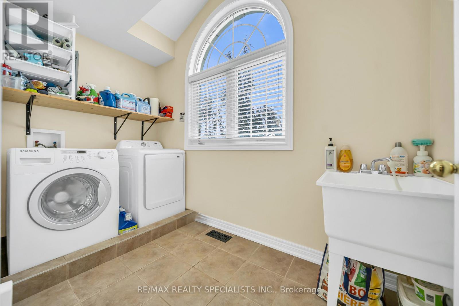 1328 ROLPH TERRACE - Image 11