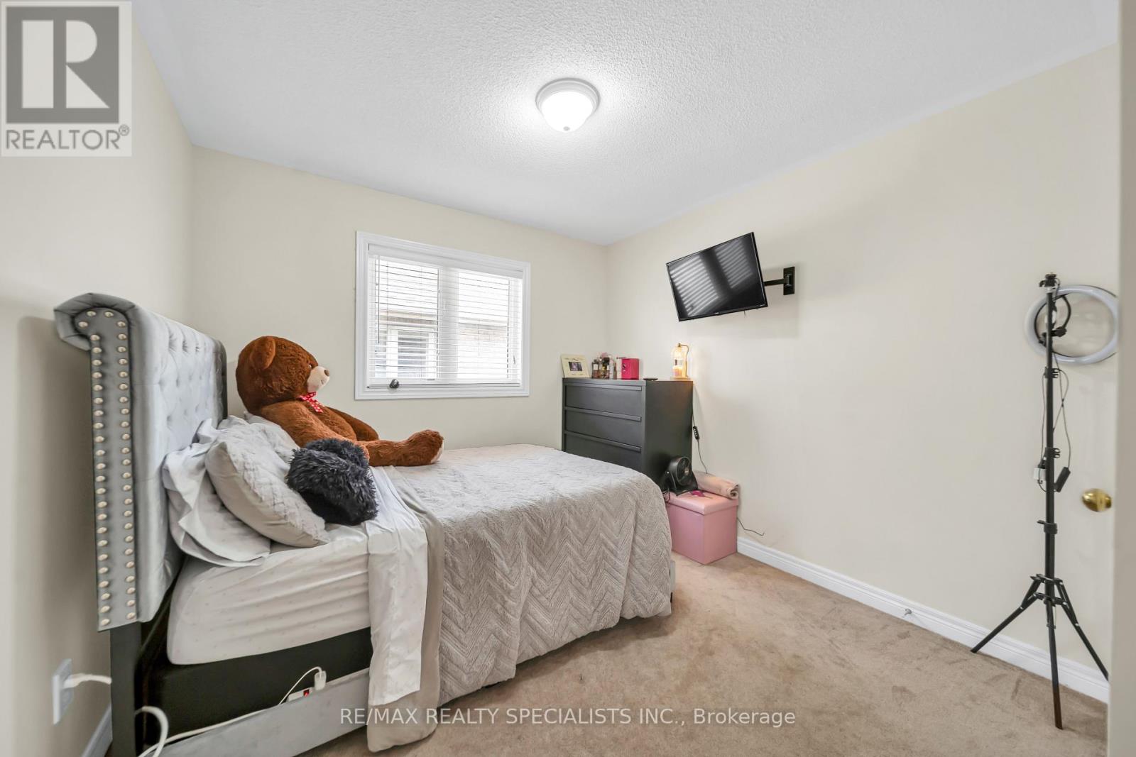1328 ROLPH TERRACE - Image 16