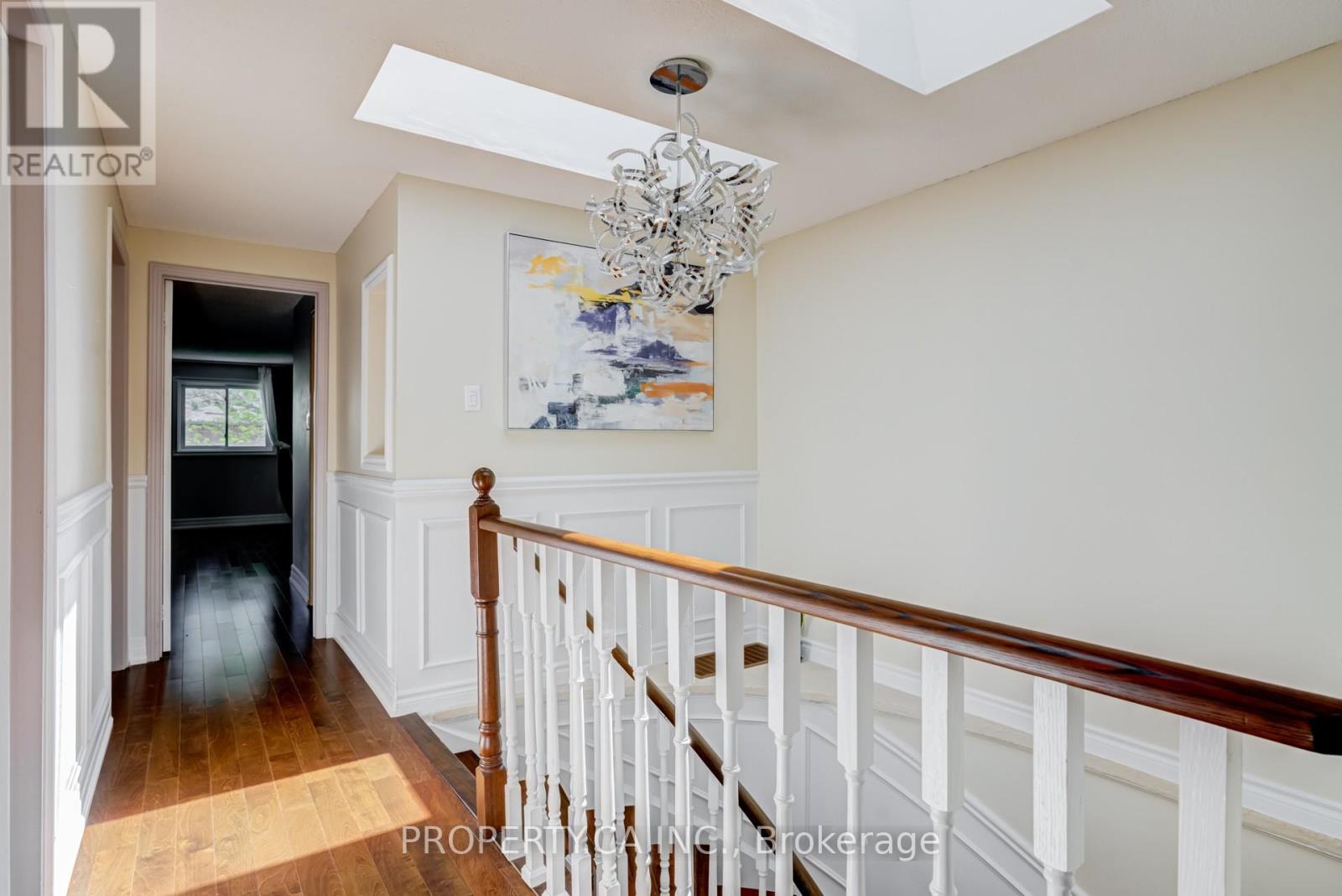 32 MCKINNON AVENUE - 34
