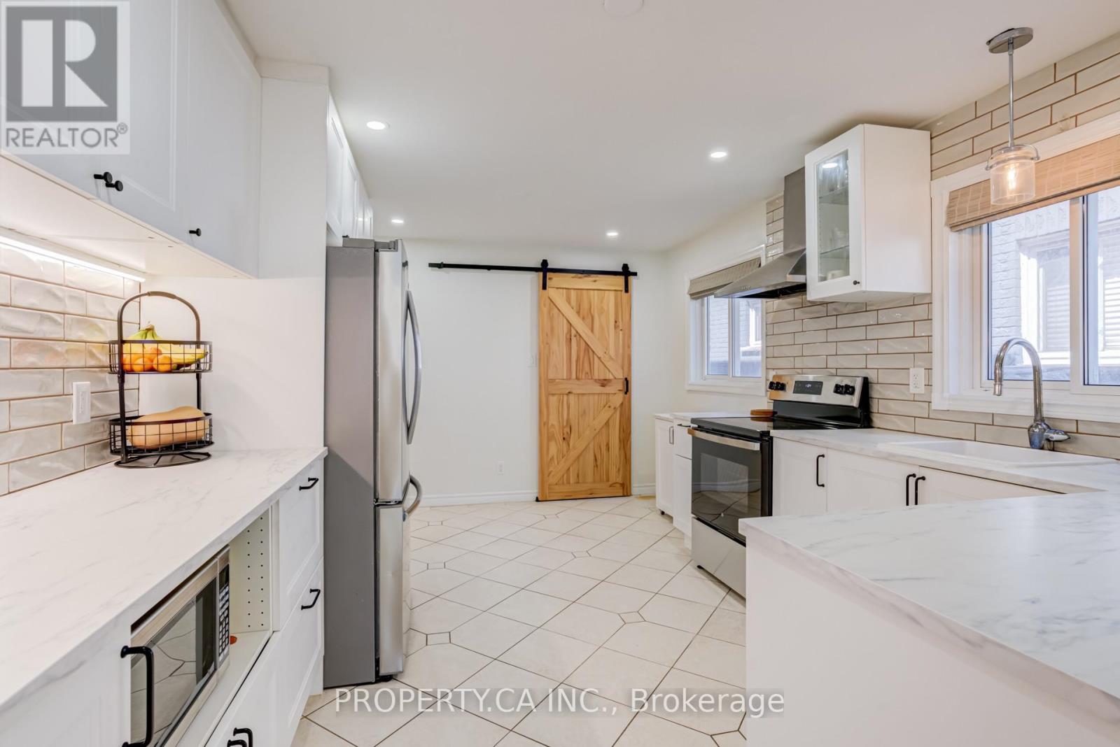 32 MCKINNON AVENUE - 8