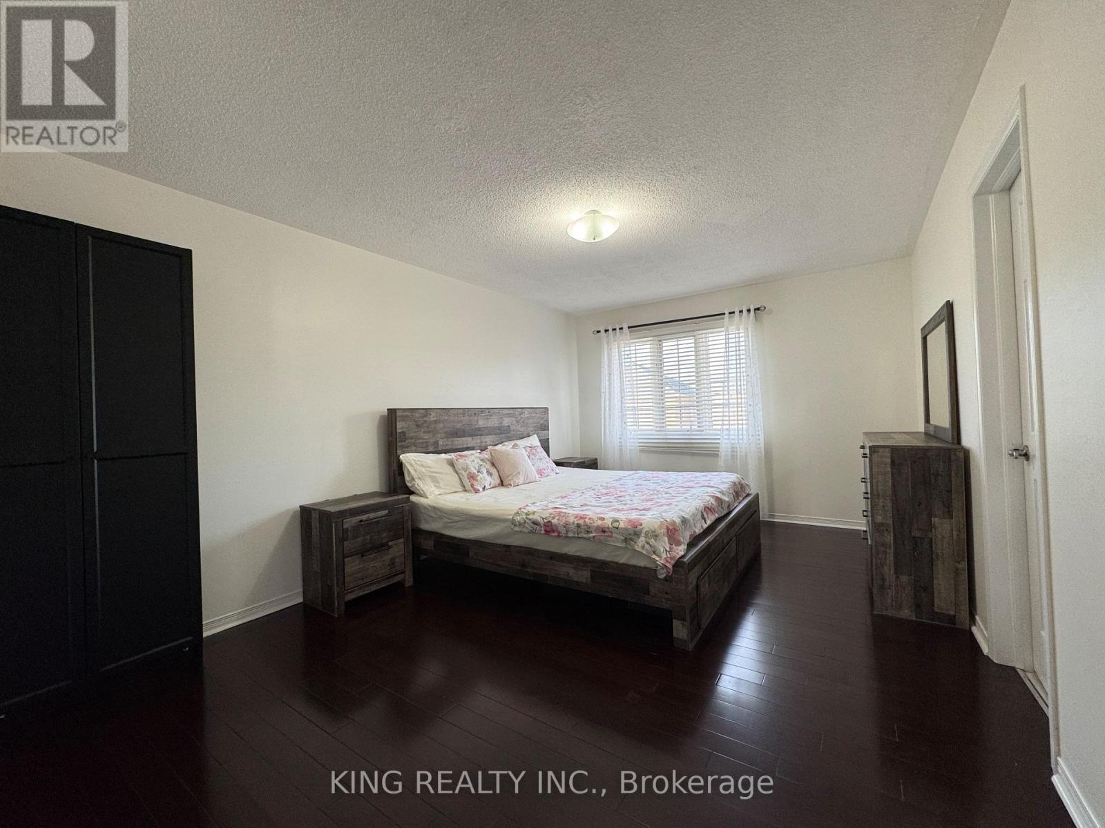 277 MORNINGMIST STREET - 25