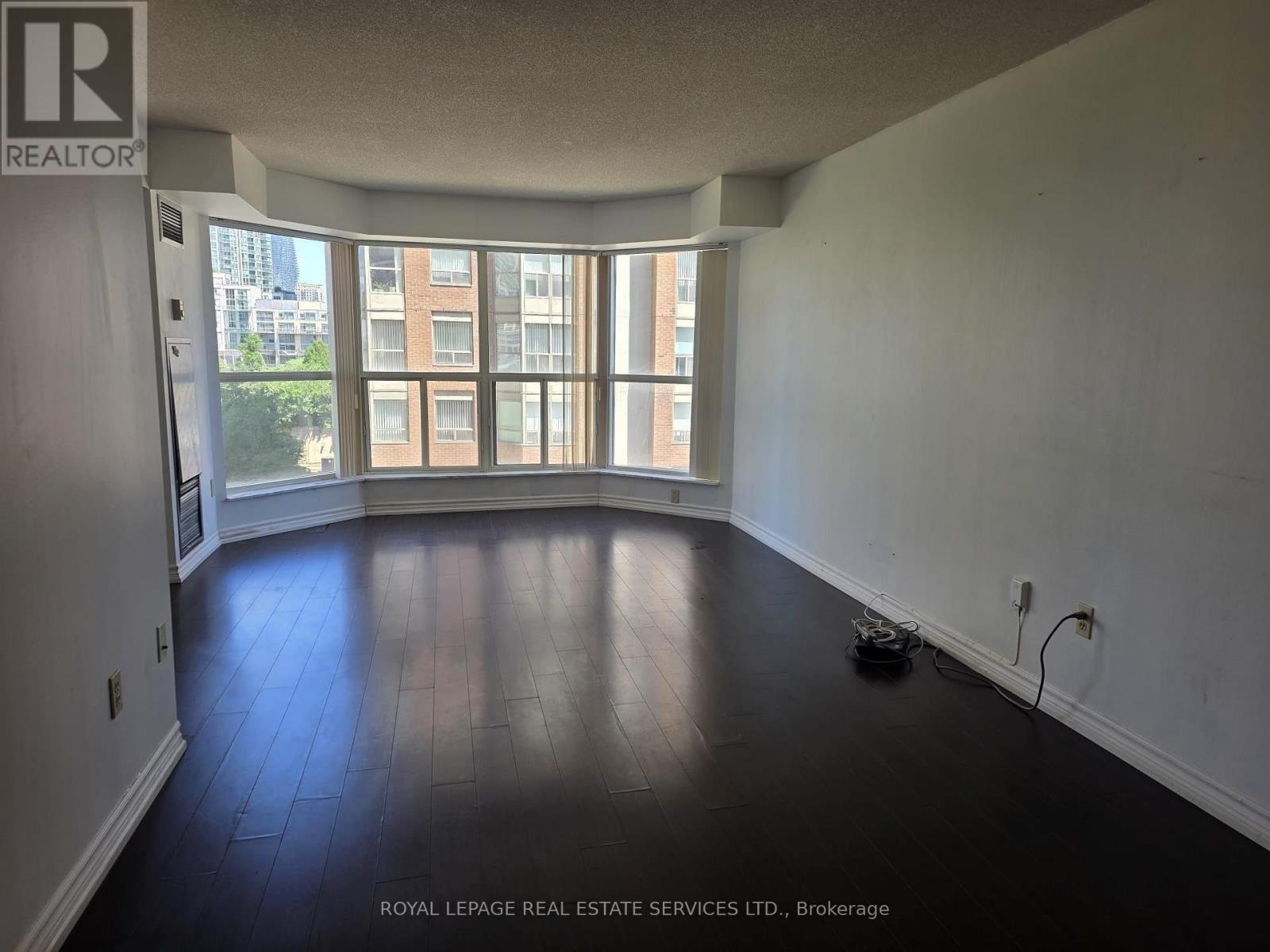 #708 335 WEBB DRIVE - 3