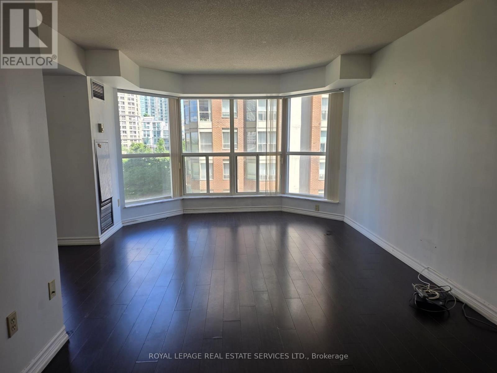 #708 335 WEBB DRIVE - 8