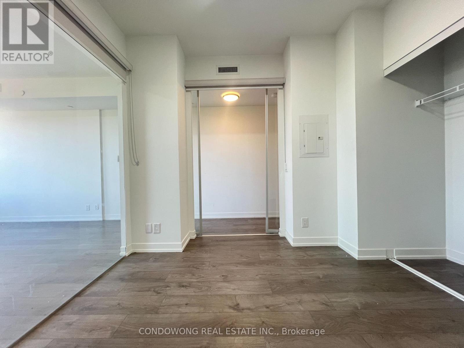 #619 270 DUFFERIN STREET - Image 5