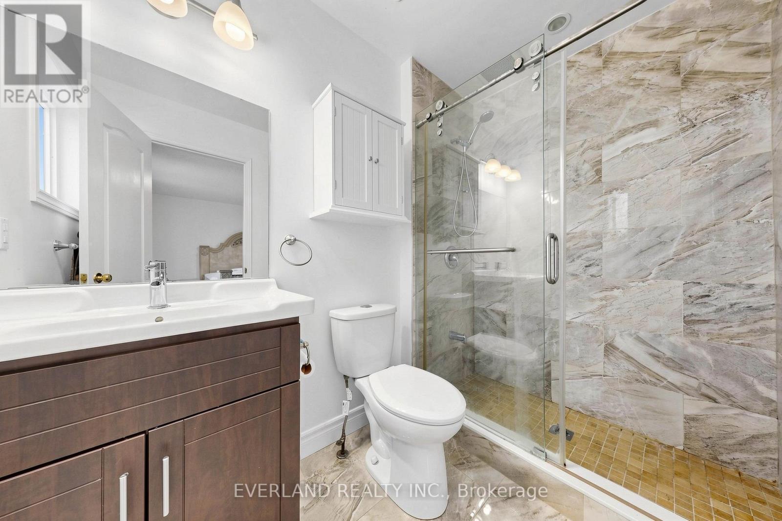5588 HIGHBANK ROAD - 12