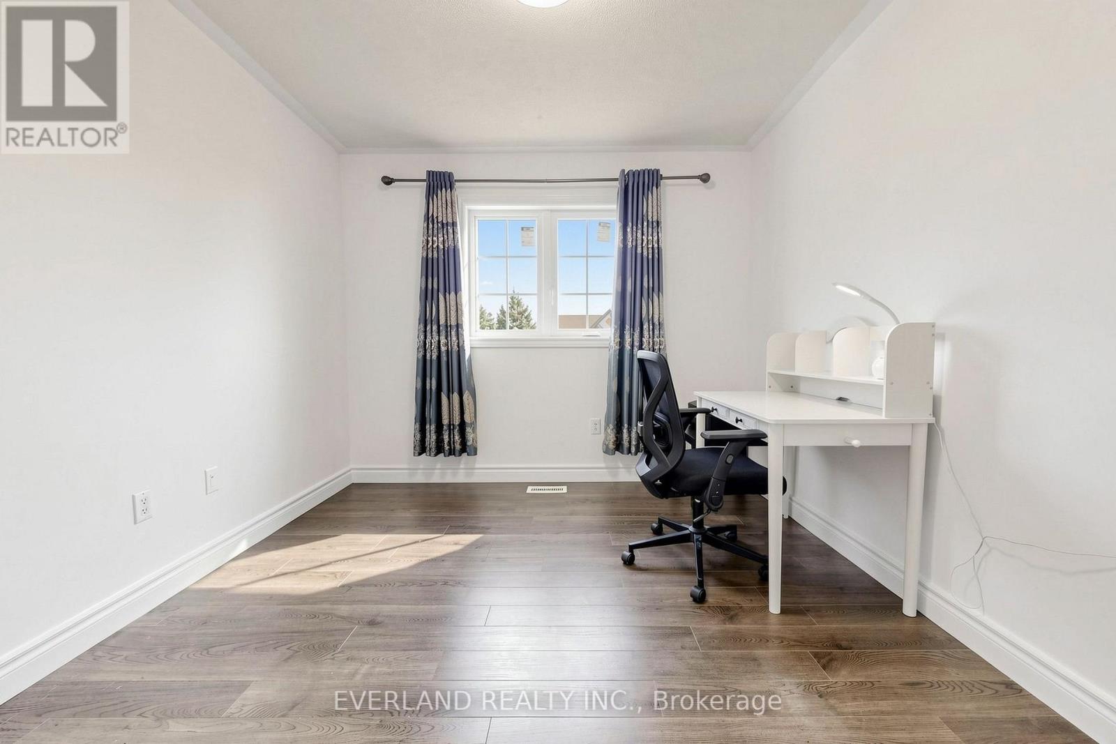 5588 HIGHBANK ROAD - 15