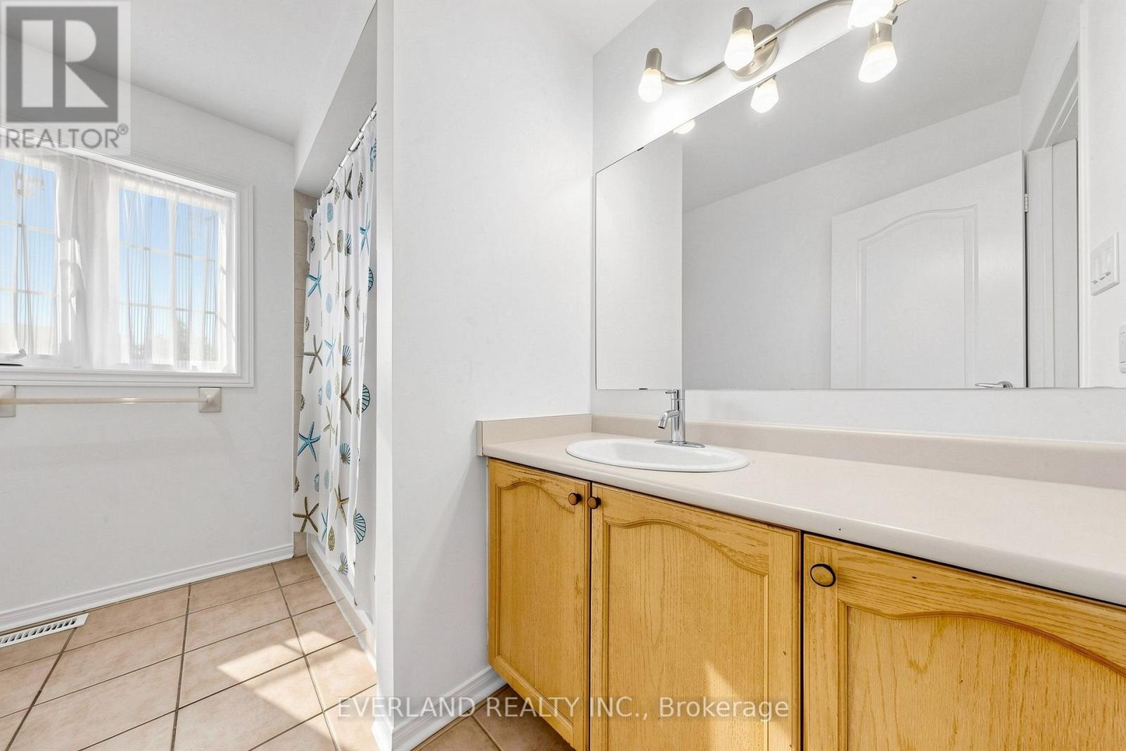 5588 HIGHBANK ROAD - 16