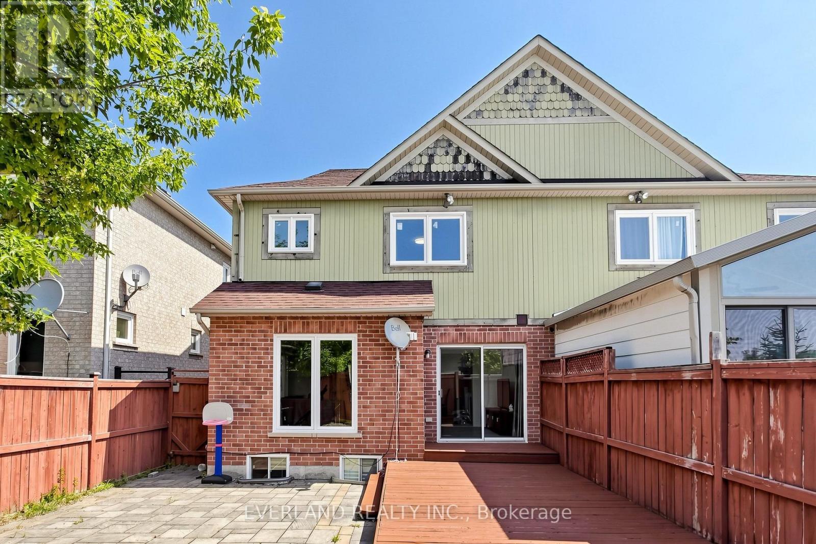 5588 HIGHBANK ROAD - 24