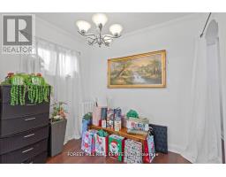 55 Hartley Avenue, Toronto, ON M6E4E9 Photo 12