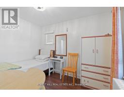 55 Hartley Avenue, Toronto, ON M6E4E9 Photo 15