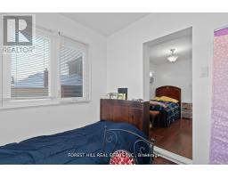 55 Hartley Avenue, Toronto, ON M6E4E9 Photo 19