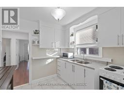 55 Hartley Avenue, Toronto, ON M6E4E9 Photo 23