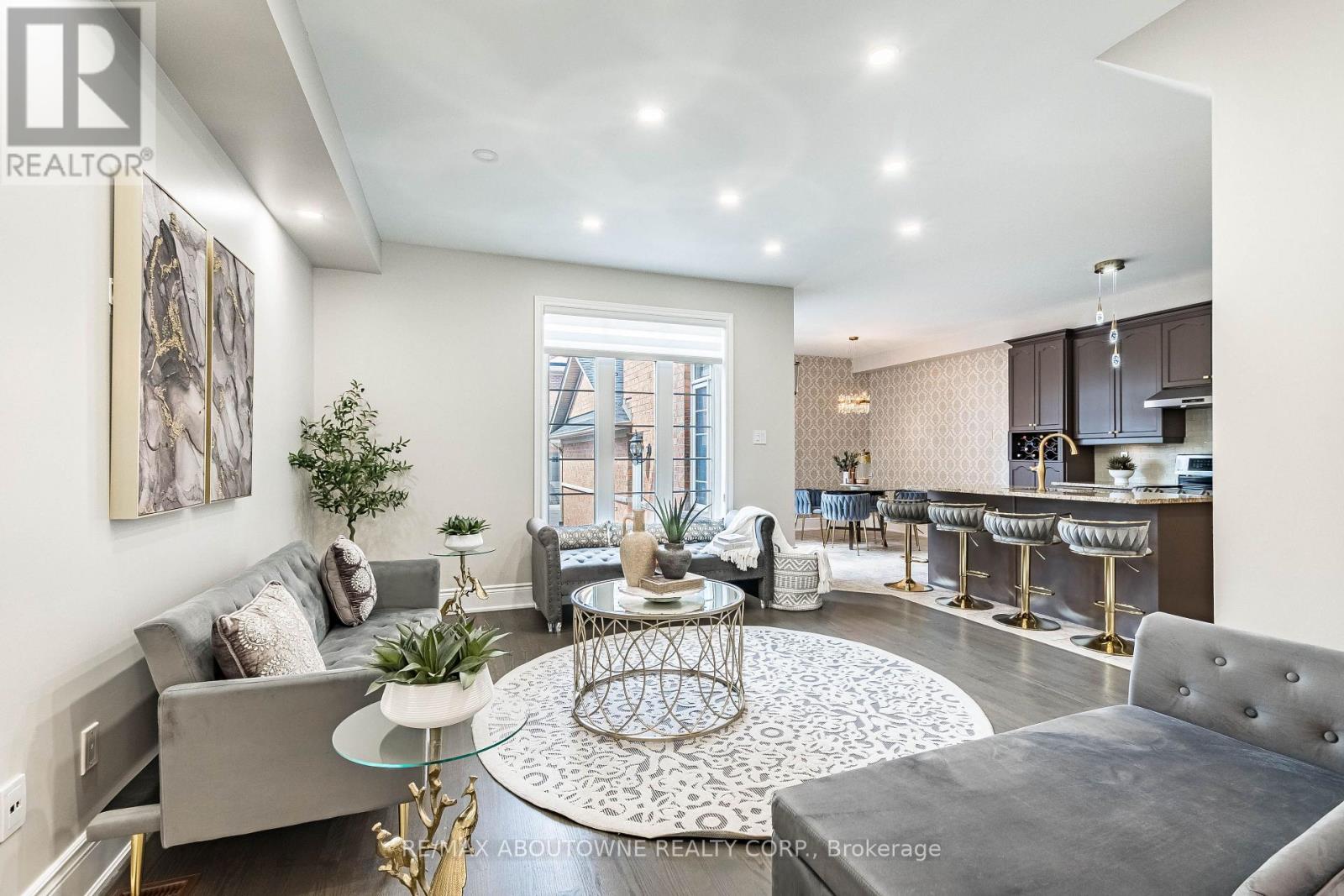 5550 TENTH LINE W - Image 12