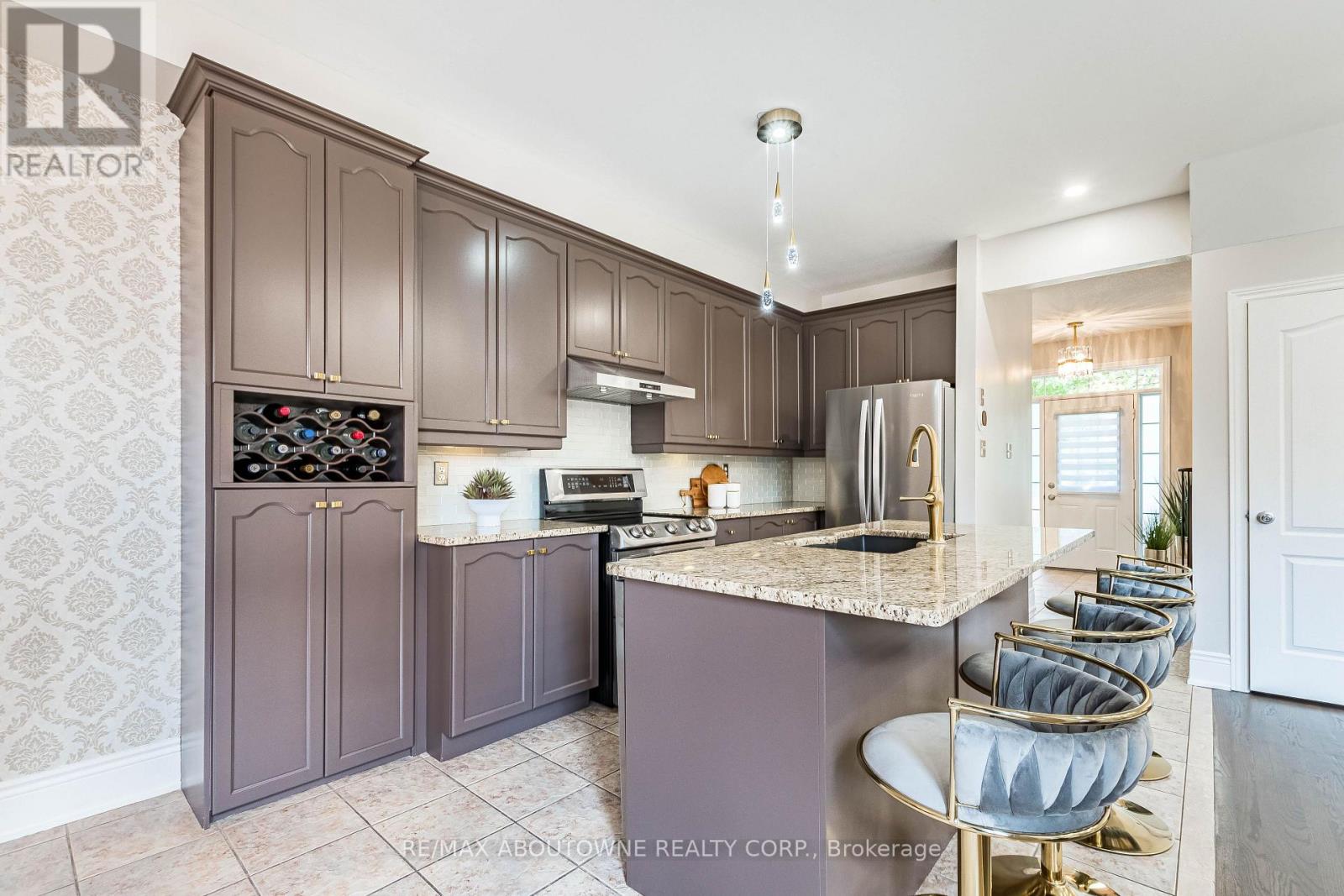 5550 TENTH LINE W - Image 16