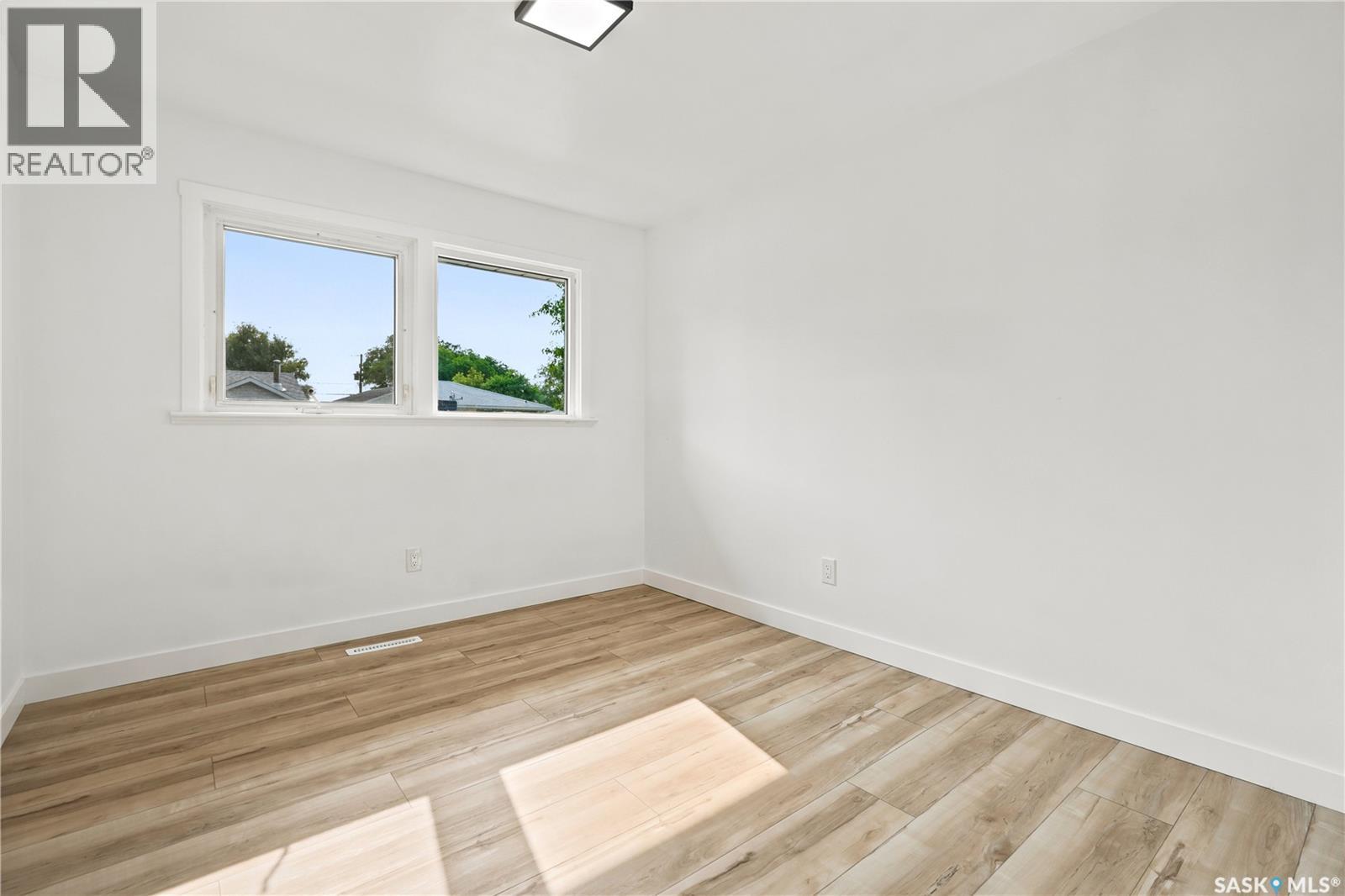 434 Company AVENUE S - Image 16