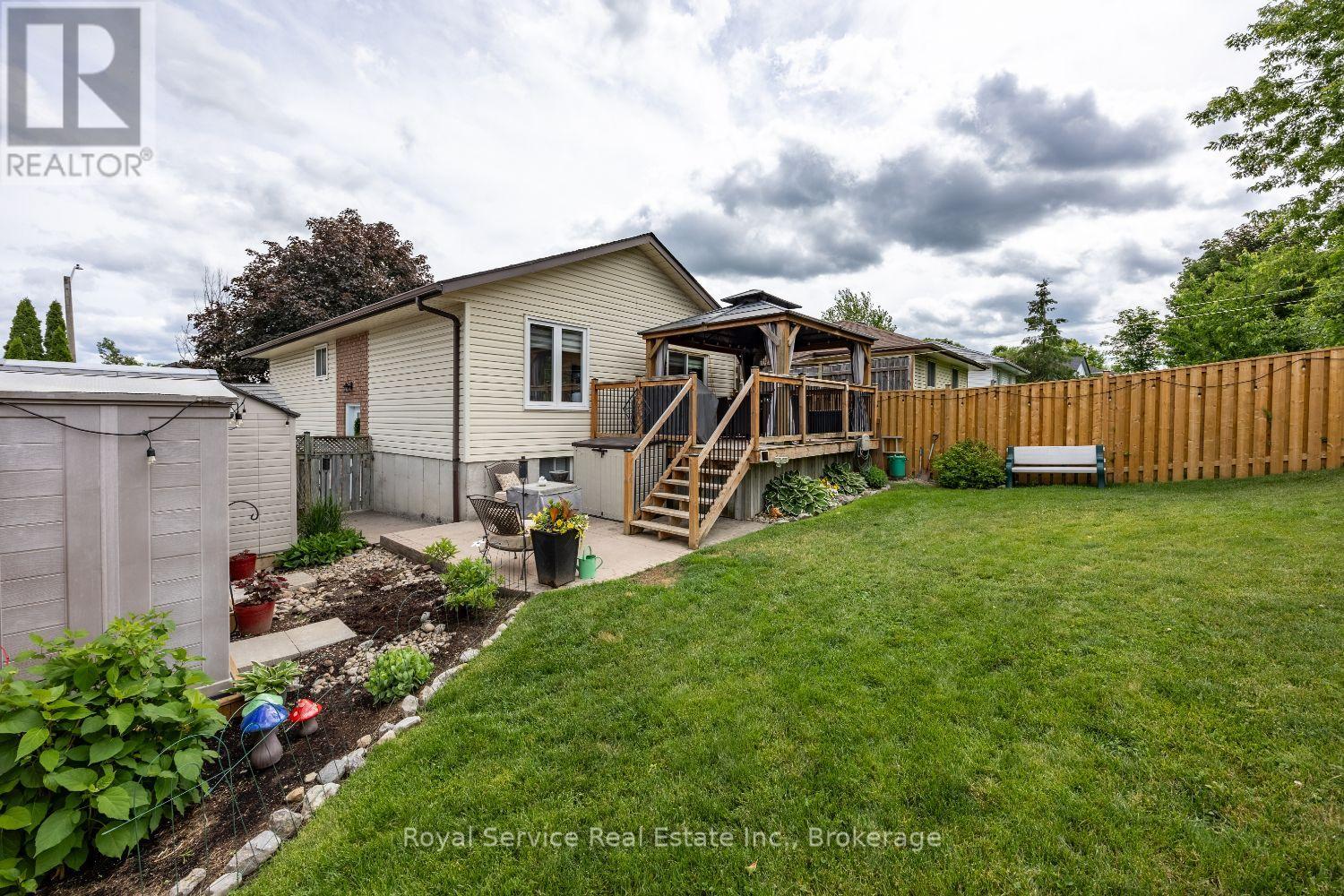 900 STEWART DRIVE - 12
