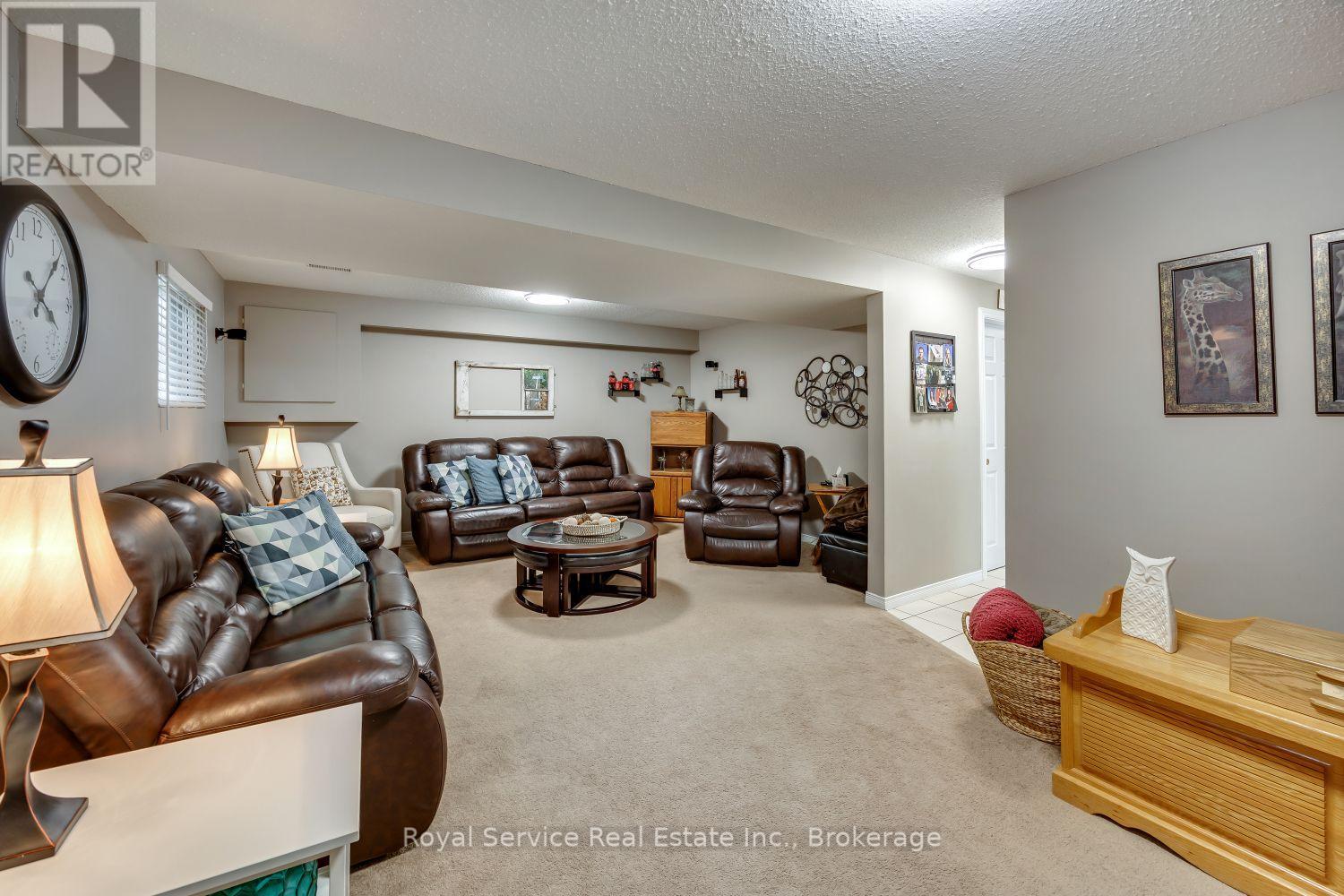 900 STEWART DRIVE - 9