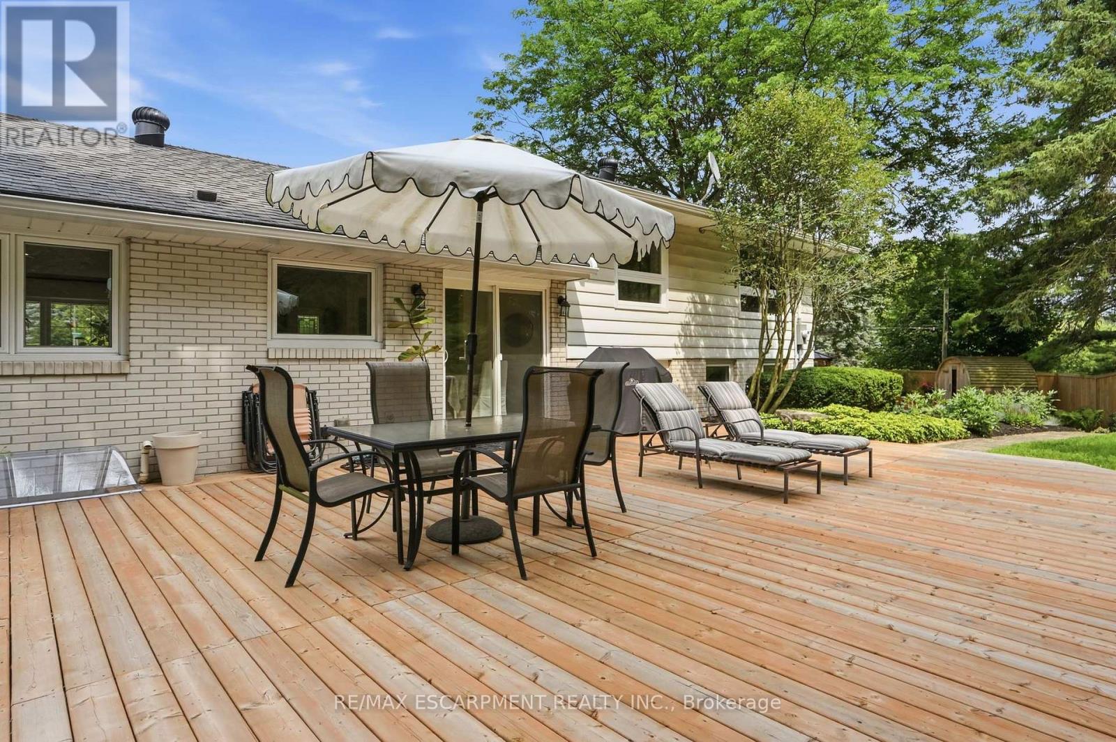 2 JAMESON DRIVE - 41