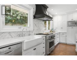 2 Jameson Drive, Hamilton, ON L9H5A2 Photo 12