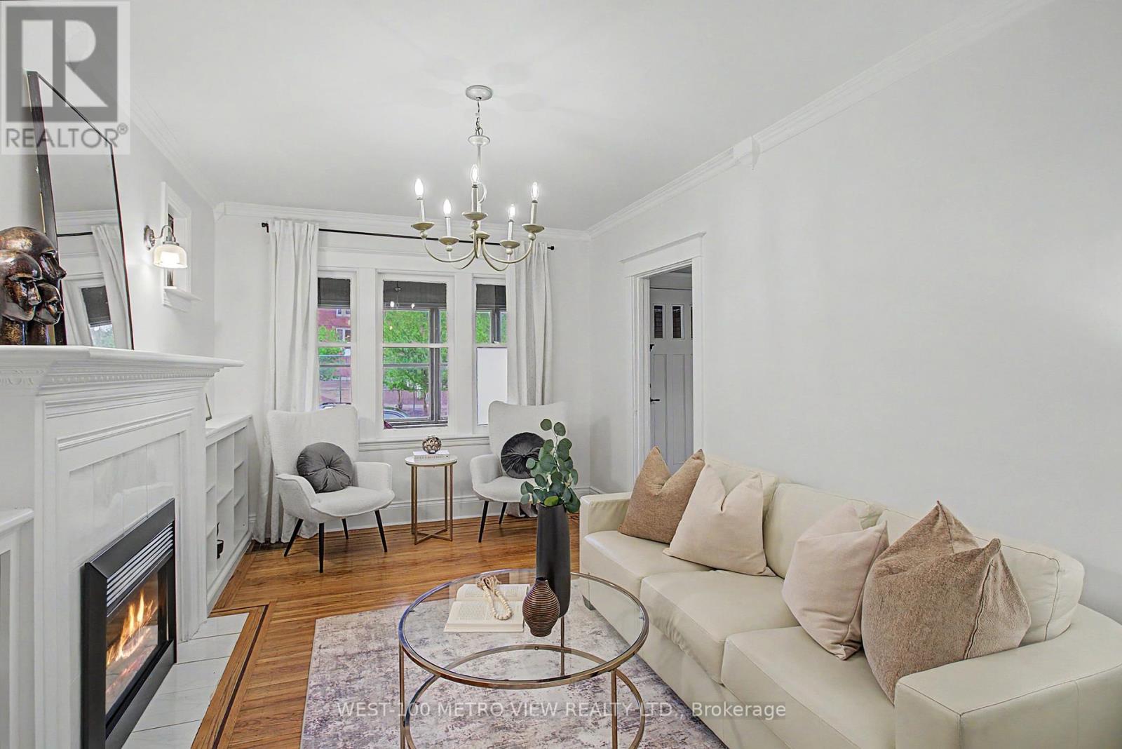 21 SPRINGER AVENUE - 12