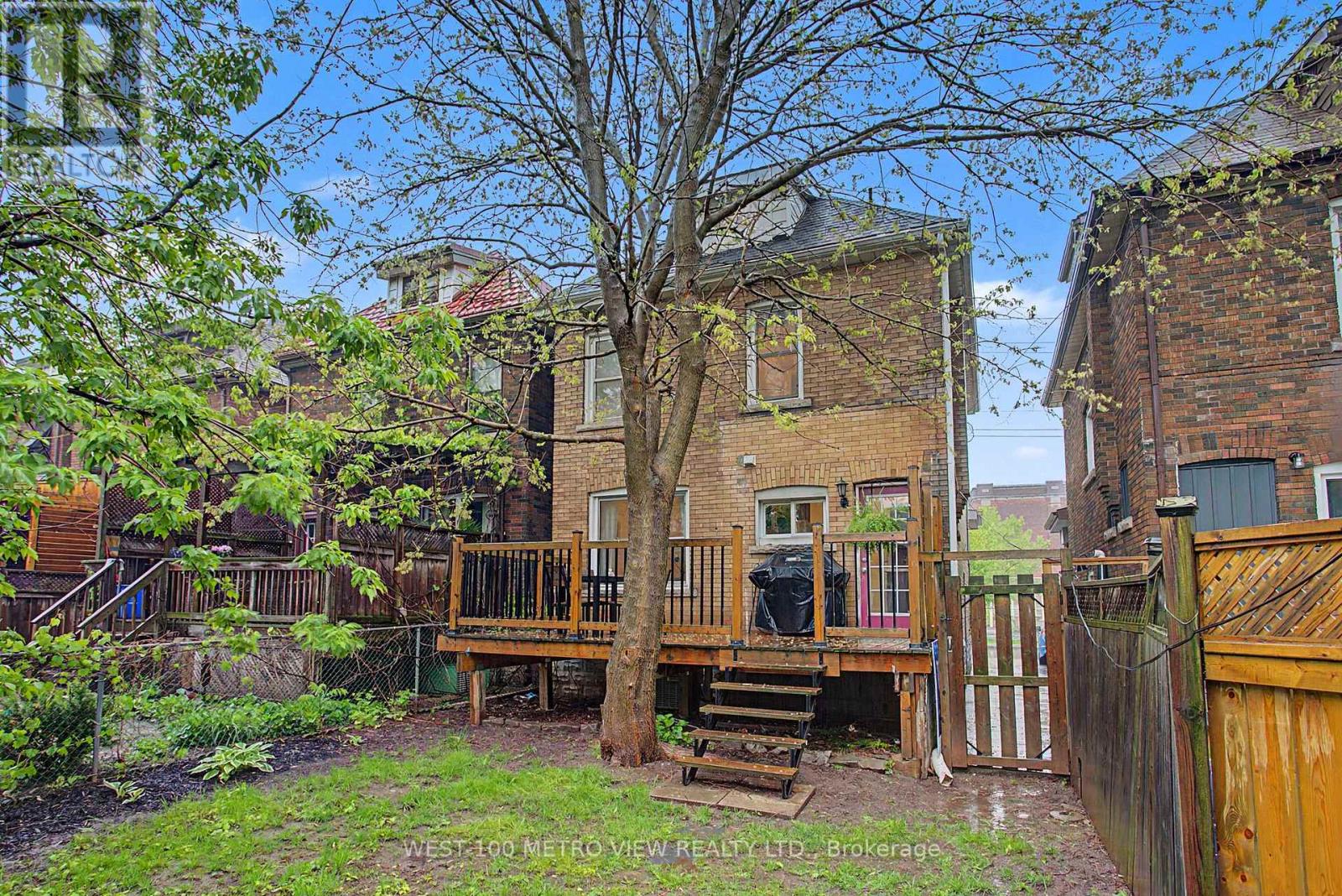 21 SPRINGER AVENUE - 37