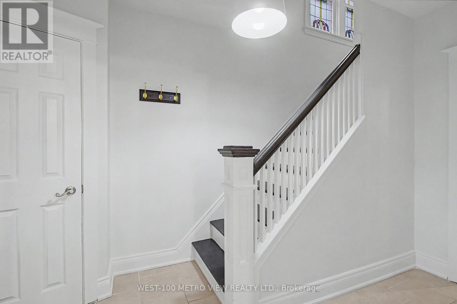 21 SPRINGER AVENUE - 9
