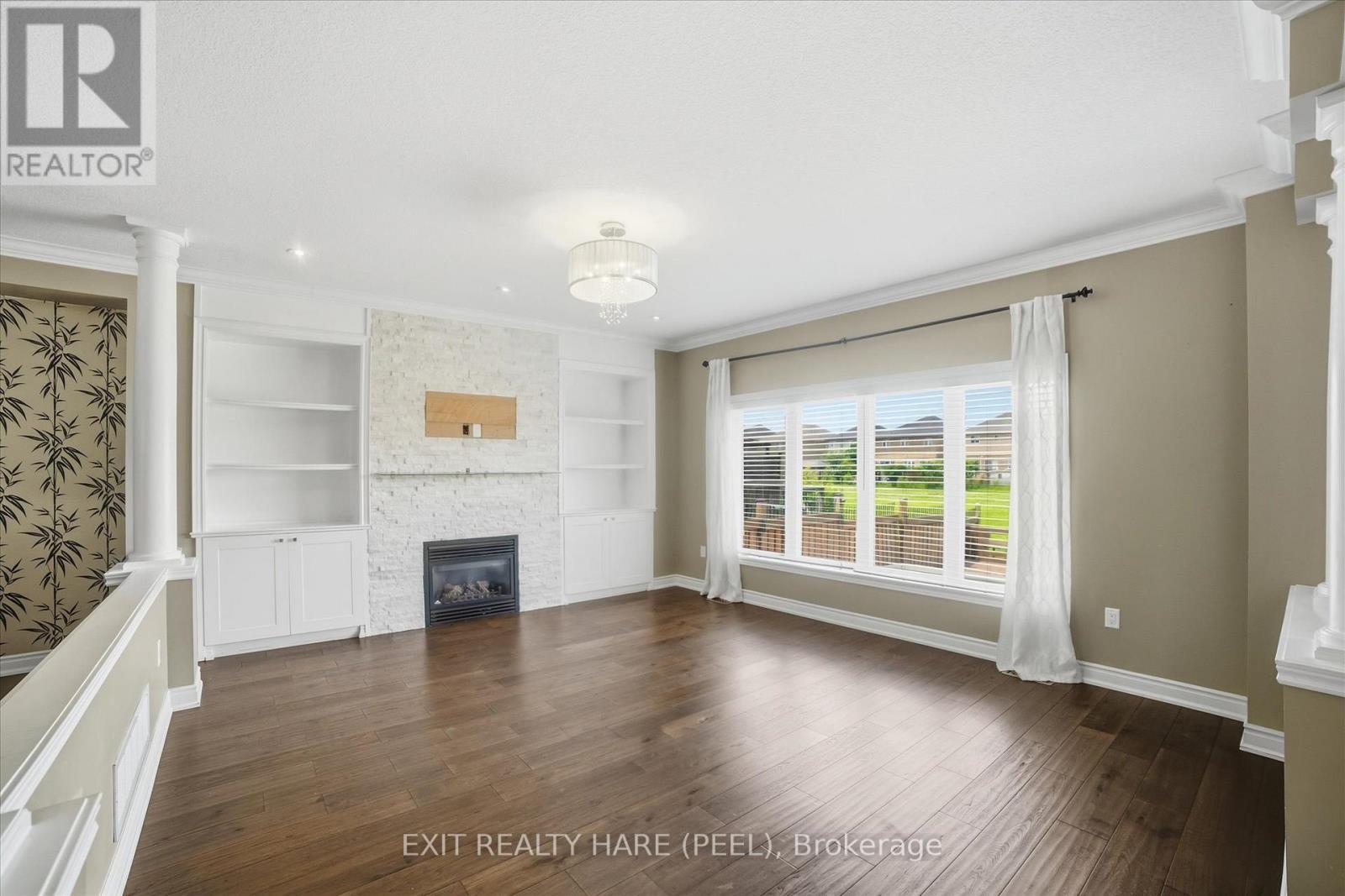 174 IRWIN AVENUE - 12