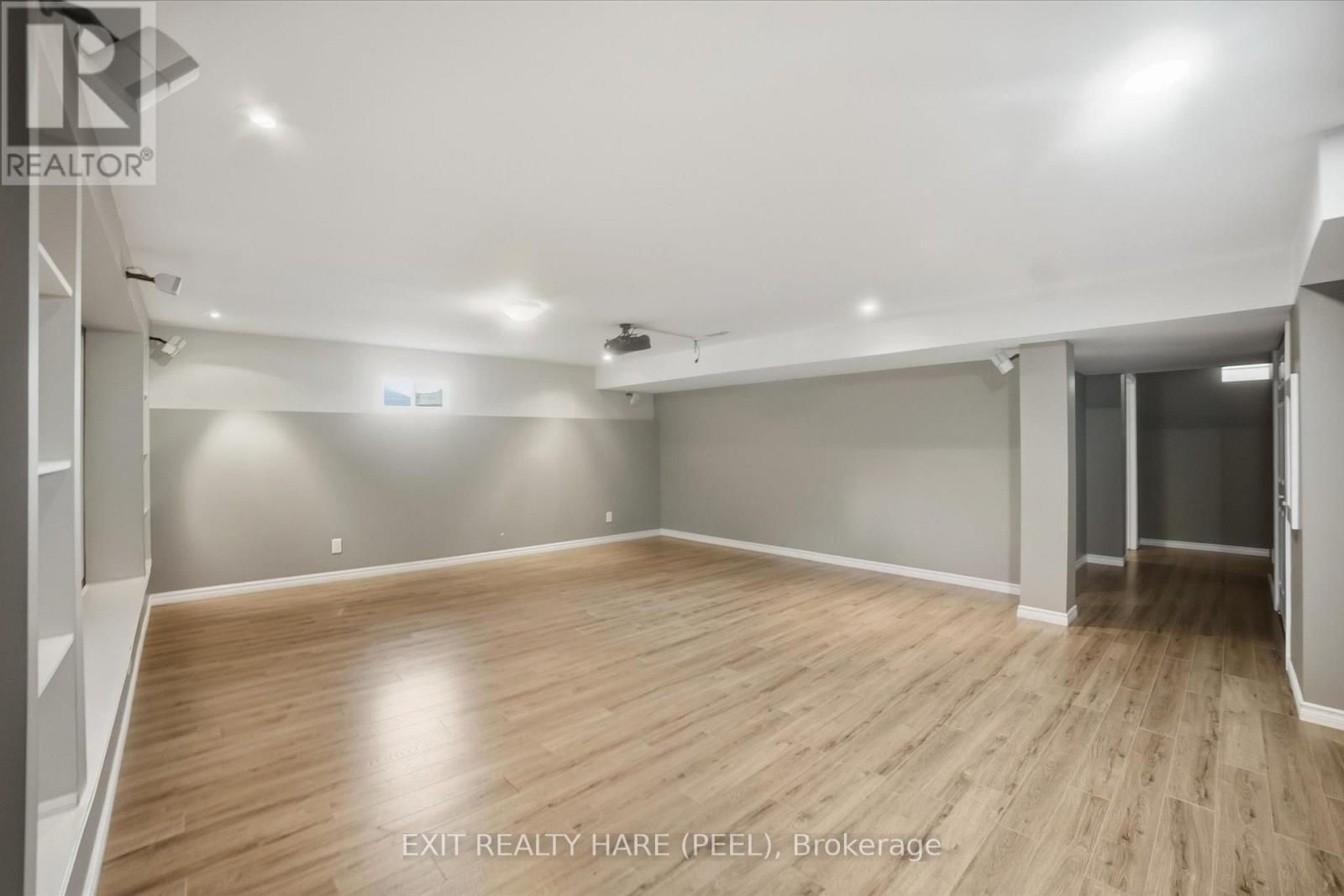 174 IRWIN AVENUE - 39