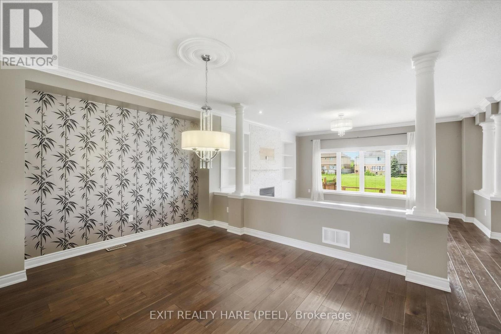 174 IRWIN AVENUE - 8