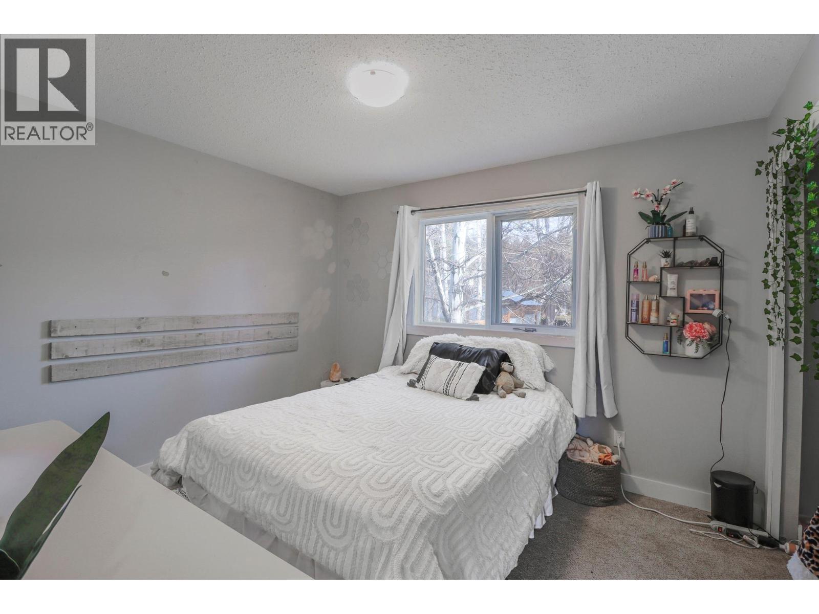 1816 MT CONNELL Crescent - Image 21