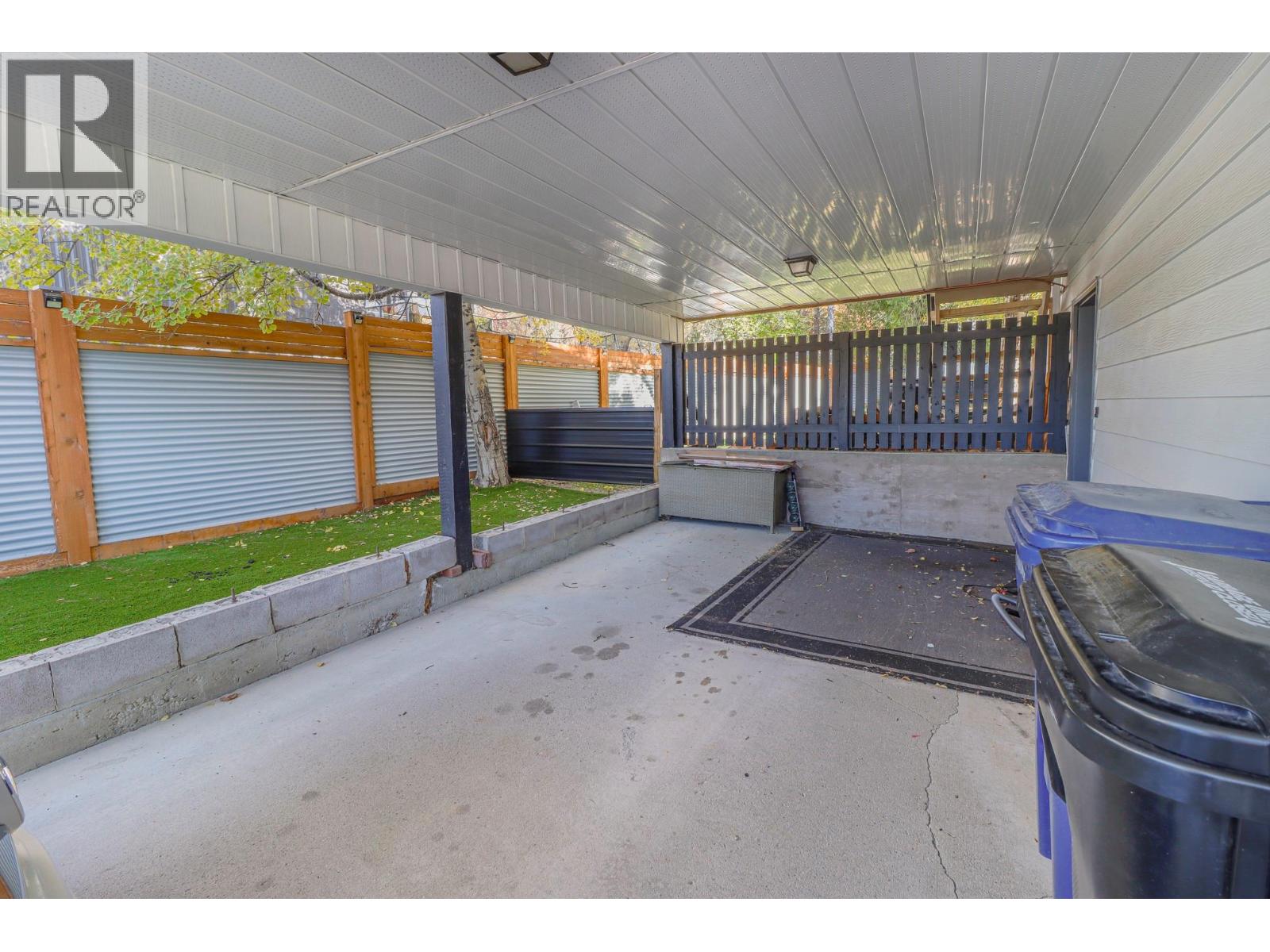 1816 MT CONNELL Crescent - Image 31
