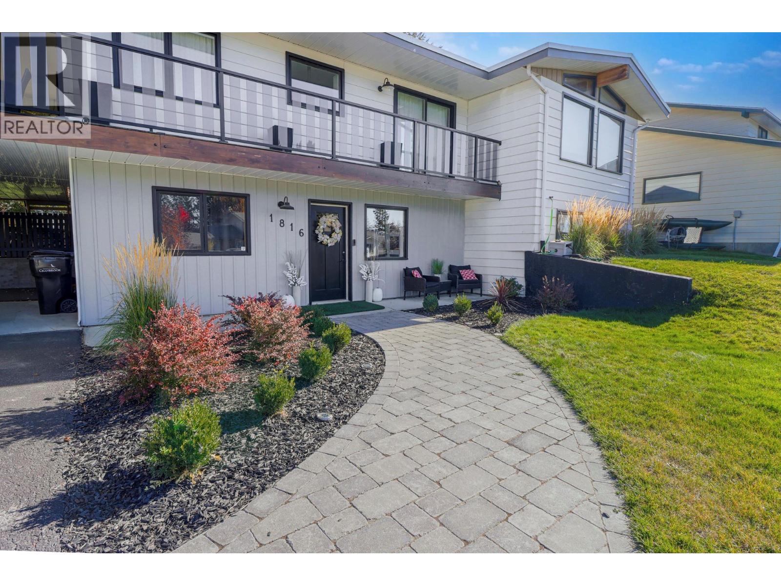 1816 MT CONNELL Crescent - Image 5