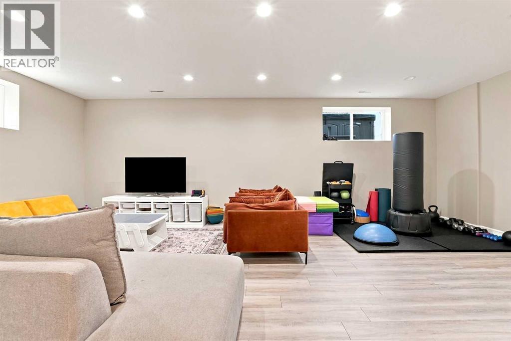 5808 43 Avenue - 27
