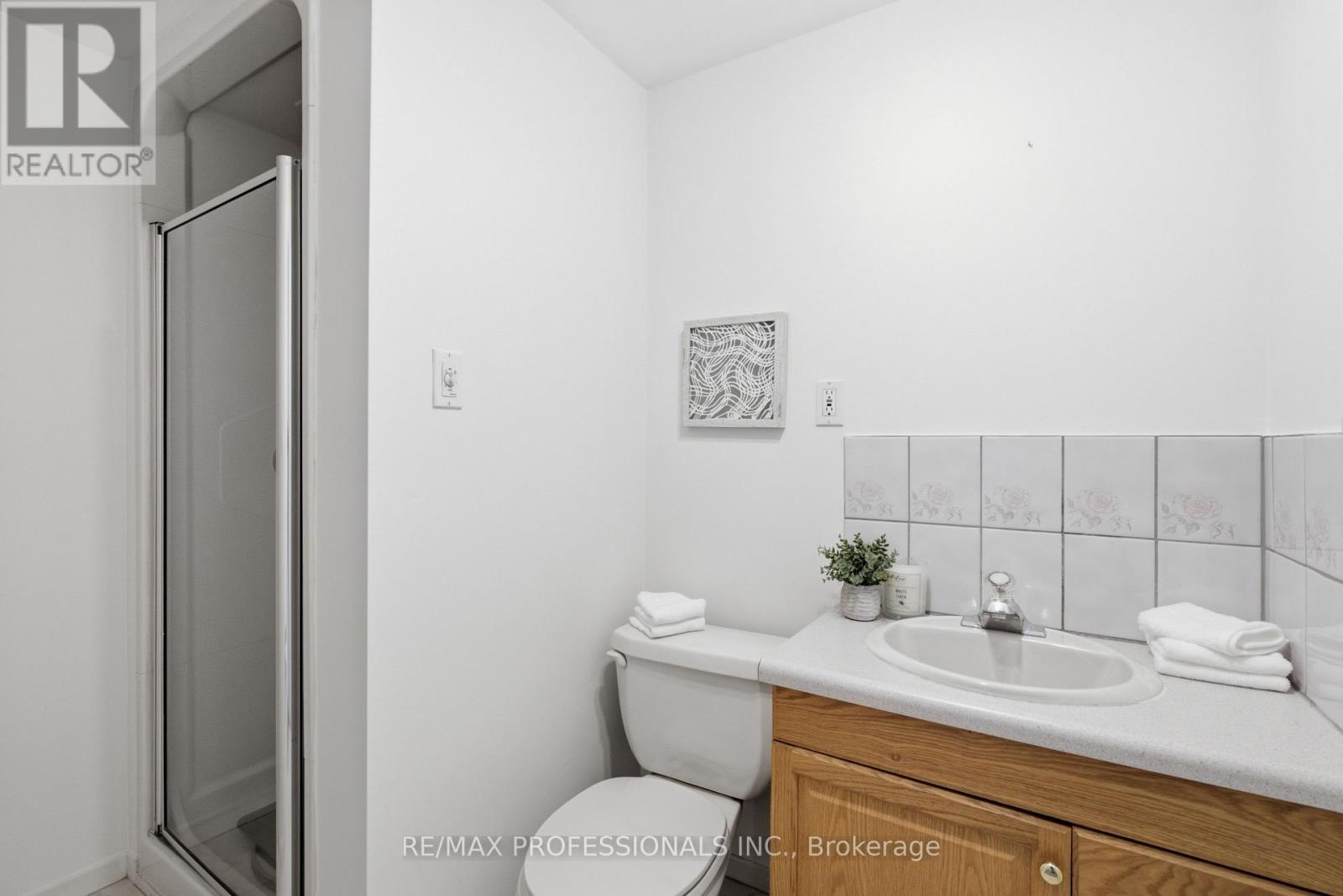 89 GLEN AGAR DRIVE - Image 30
