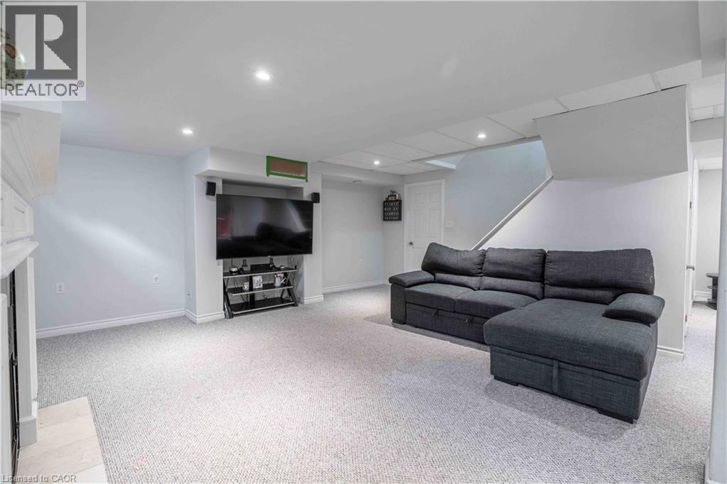54 SELKIRK Street - Image 34