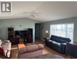 4pc Bathroom - 833 13321 680 Township, Lac La Biche, AB T0A2C2 Photo 7