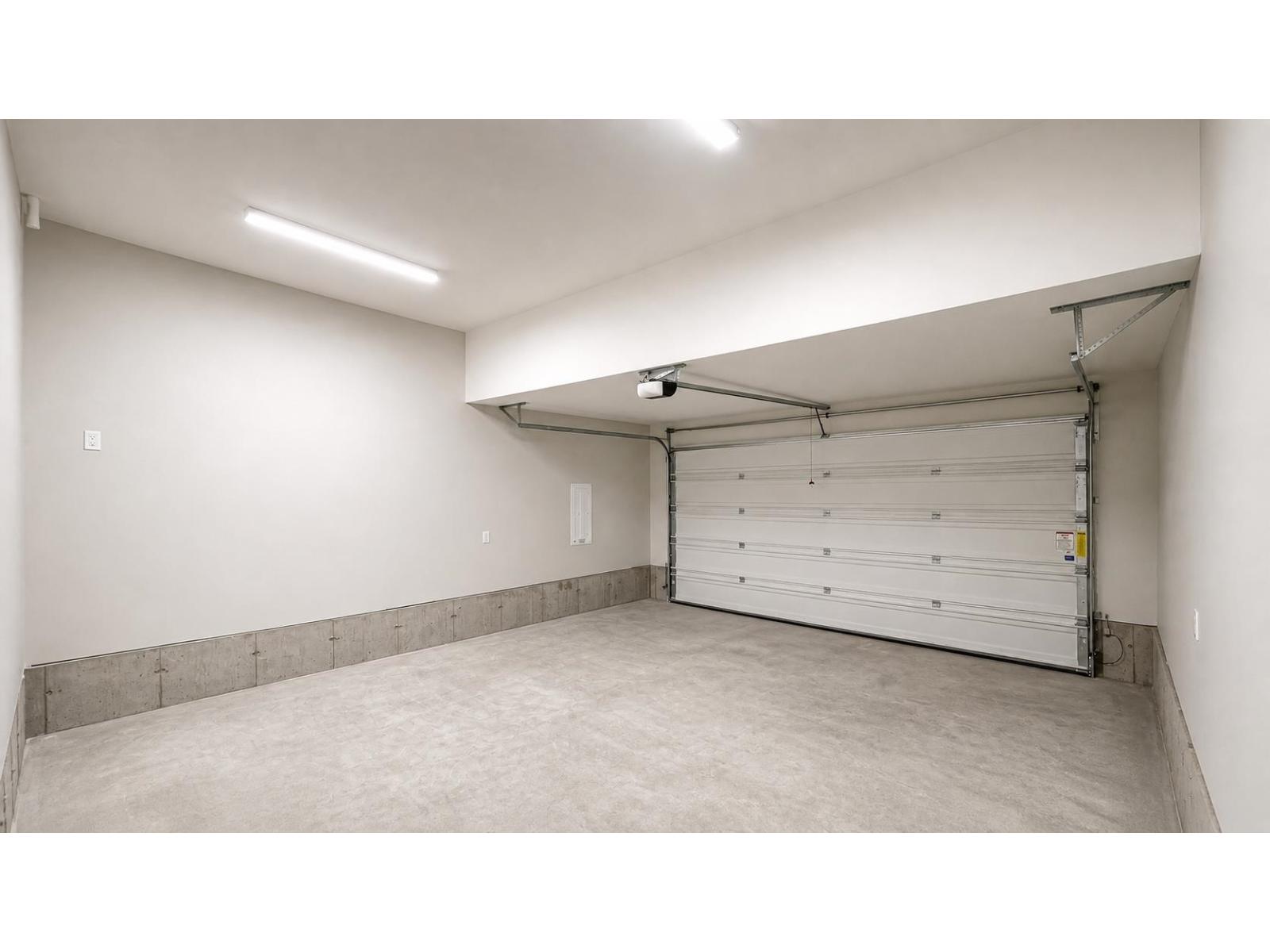 1985 SPARROW HAWK PLACE, Mt Woodside, Agassiz