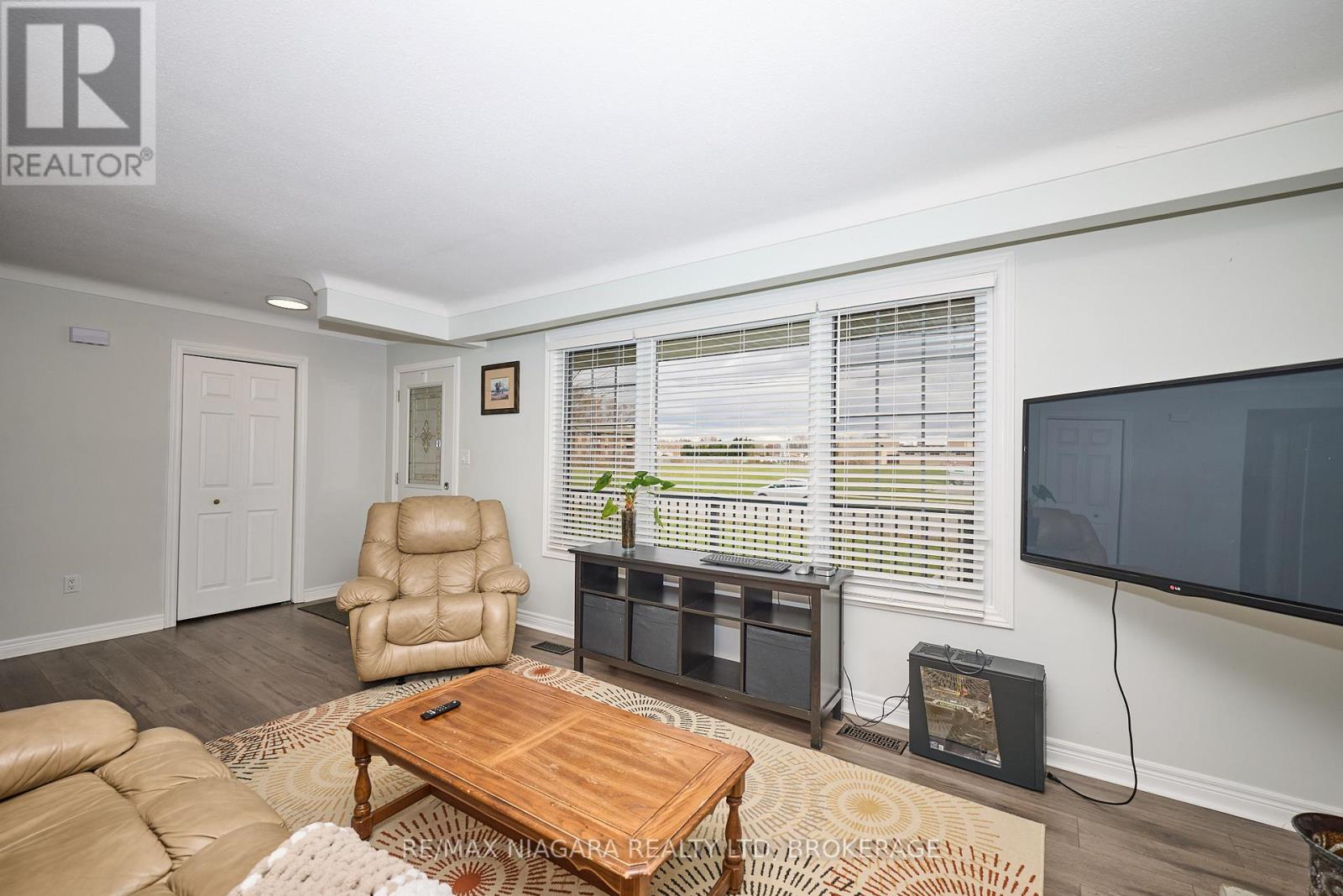 25 RICE ROAD - Image 9