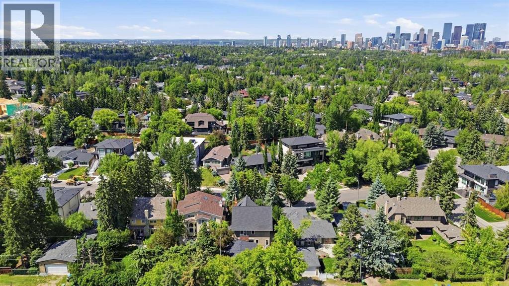 615 Crescent Boulevard SW - 45