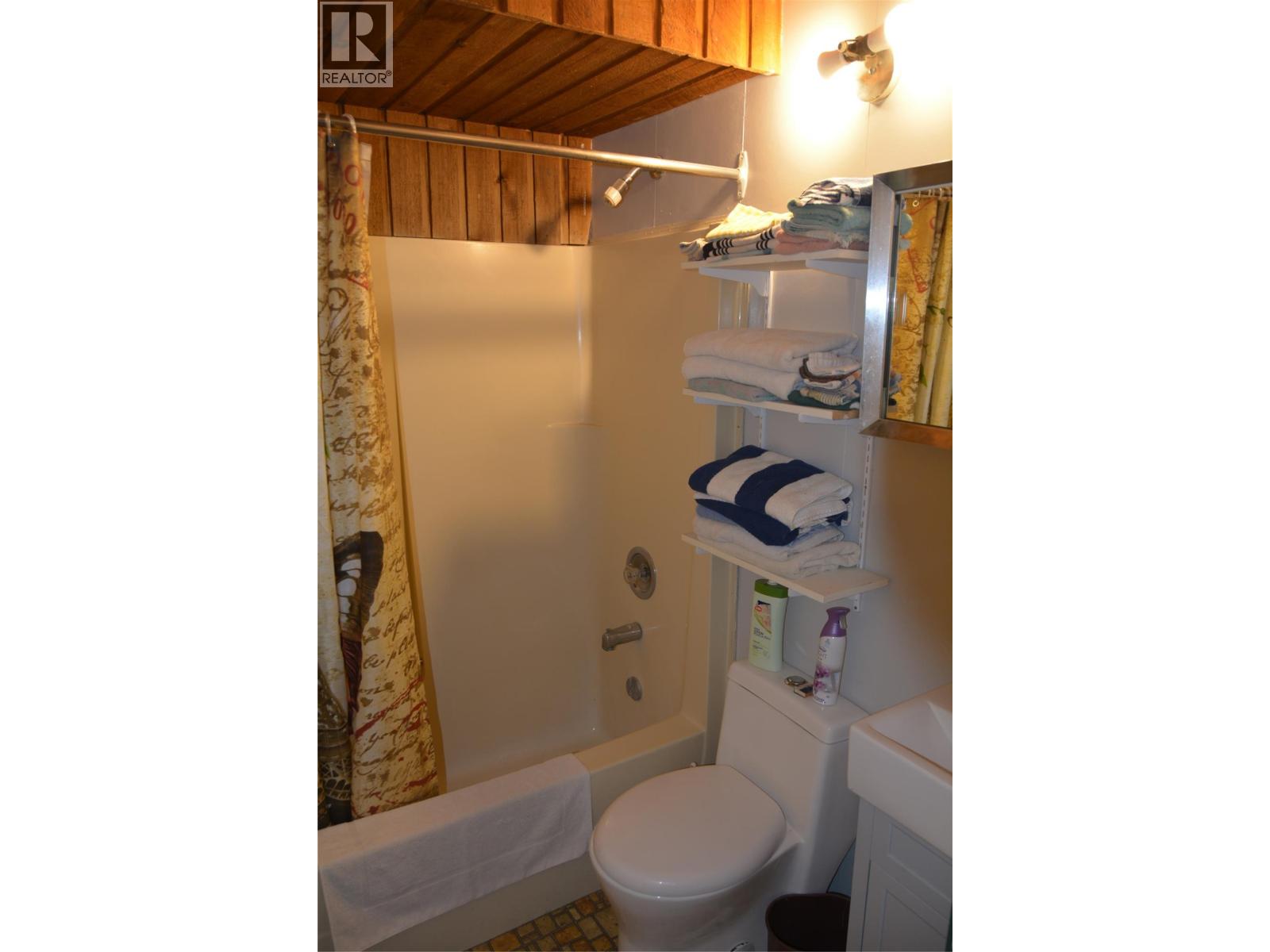 9019 DOYLE Road - 6