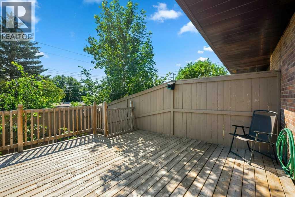 #80 1055 72 Avenue NW - 28
