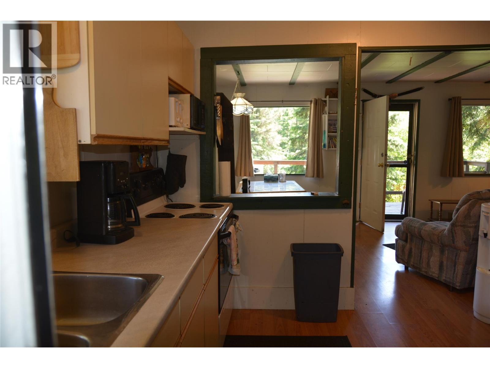 9019 DOYLE Road - 3
