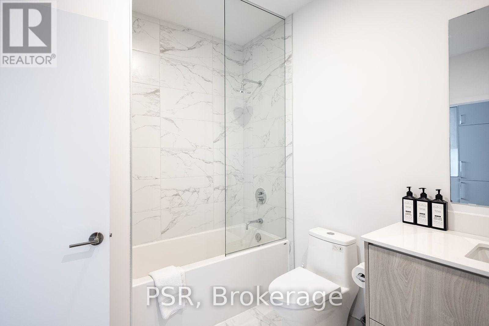 #607 100 CARRICK TRAIL - 39