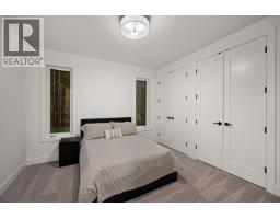 135 Oak Court, Anmore, BC V3H4W9 Photo 38